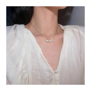 Elegante Collar de Perlas de Agua Dulce Barrocas con Baño de Oro de 14K, Estilo Simple, Exquisita Cadena para Clavícula - Product Image 1