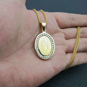 Joyería Cristiana, Cadena de la Virgen María, Regalos Religiosos, Chapado en Oro, 5A CZ, Collar con Colgante Ovalado de la Virgen de Guadalupe para Mujeres y Hombres - Product Image 5