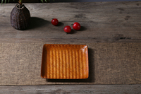 Cesta Elevada Quadrada Artesanal de Bambu com Laca Urushi Dourada, Ecológica, para Exibição de Frutas e Sobremesas