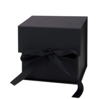 Emballage de vêtements personnalisé boîte cadeau magnétique tire-lait automatique boîte cadeau vide personnalisée boîte cadeau en carton personnalisée