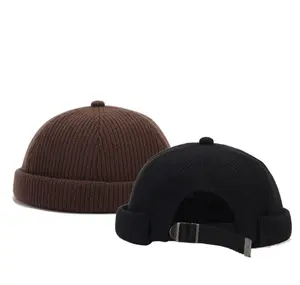 Berretti senza tesa in acrilico di alta qualità berretto da marinaio ricamo personalizzato Logo cappelli lavorati a maglia con teschio da uomo in bianco