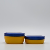 Pot cosmétique rond plat en PP de 80g 110g, pot à crème en plastique à profil bas avec couvercle bleu pour crème pour le visage, baumes