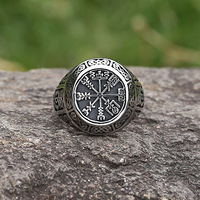 Vente en gros de bijoux décoratifs imperméables pour les runes Bague kolovrat viking Bague vintage Vegvisir Punk Bague de bijoux viking
