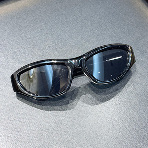 Gafas de Sol de Diseño Personalizado de Moda 2025, Gafas de Sol Retro de Ojo de Gato con Protección UV400 para Hombre y Mujer - Product Image 2