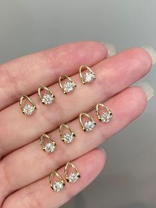 Boucles d'oreilles clous Xinfly en or 18 carats et diamants naturels, design pois étincelant pour femme, idéales pour le quotidien et les occasions formelles, cadeau 2025 - Product Image 3