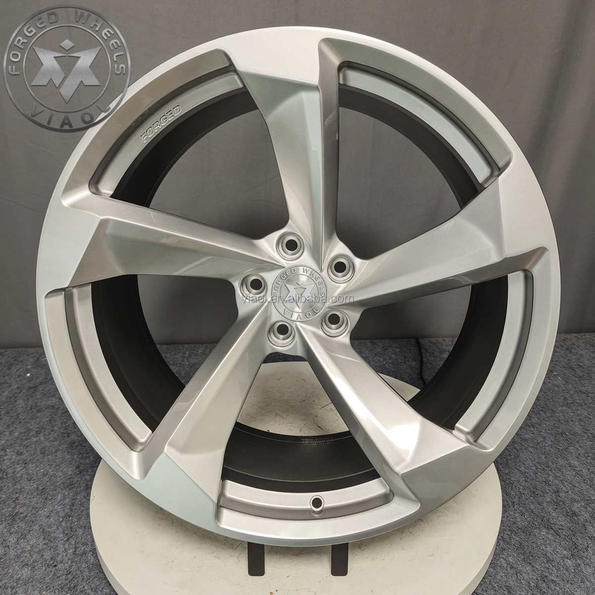 How to Choose Audi RSQ8 5x112 22 Inch Rims: A Complete Buyer's Guide