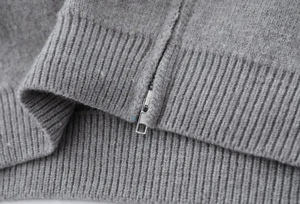 Cardigan en tricot pour homme personnalisé à faible MOQ, à manches longues, à capuche, avec logo jacquard lettre et fermeture éclair - Product Image 5