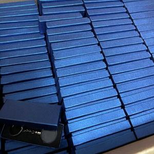 Di fabbrica su misura a buon mercato 3D Nero Vita Importa di vetro luce della catena chiave di cristallo per <span class=keywords><strong>BLM</strong></span> gruppi - Product Image 5