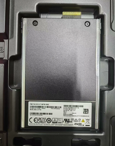 NOUVEAU pour PM1743 E3.S 7.68TB NVME SSD MZ3LO7T6HBLT-00A07 PCIe 5.0 MZ-3LO7T60 Disque SSD Serveur PM1743 NVMe PCIe E3.S Serveur - Product Image 1