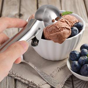 Cucchiaio Sferico Premium in Acciaio Inossidabile con Testa a Cucchiaio e Meccanismo a Scatto Facile per Melone, Frutta e Gelato - Product Image 4