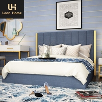 Lit en cuir moderne italien de luxe avec rangement, taille king, cadre en acier inoxydable, lit double