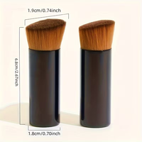 Mini pinceau de maquillage professionnel portable à manche court en plastique, à poils synthétiques angulaires, pour fond de teint liquide ou crème