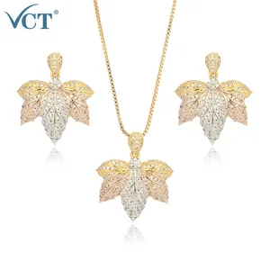 Hot Sale Ladies Fashion Diamond Leaf Design Gold Jewelry Set
