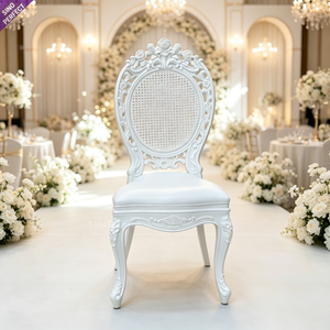 Chaise de banquet vintage en résine plastique blanche OEM ODM, dossier en rotin tressé ovale sculpté, pour cérémonie de mariage et événements. - Product Image 1