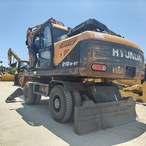 Excavadora de ruedas Hyundai 210w-9t de 21 toneladas con cucharón de excavación de 1.05m³ de capacidad, equipo pesado usado a bajo precio con 1 año de garantía. - Product Image 4