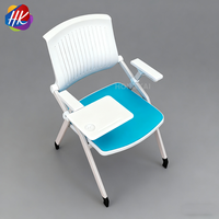Chaise de réunion de formation de bureau empilable et pliable en maille moderne chaise de conférence empilable recouverte de tissu