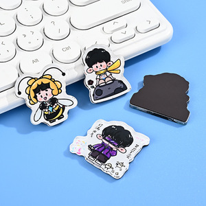 Aimants de réfrigérateur personnalisés en acrylique Yi Dong, autocollants magnétiques de dessins animés et d'anime, cadeau personnel - Product Image 1