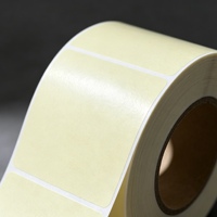 Rouleau d'étiquettes autocollantes vierges jaune clair, couleur personnalisée, autocollant à transfert thermique pour le marquage des stocks industriels en entrepôt