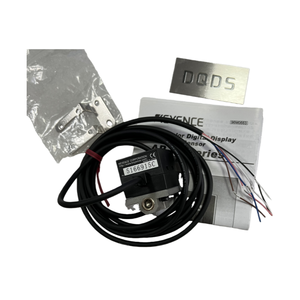 KEYENCE AP-33P Digital Pressure Sensor Body Positive Pressure PNP Used for Pressure Monitoring of Industrial Pneumatic Systems - Product Image 3
