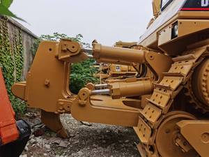 Bulldozer Caterpillar D9 D9N D9R usado a la venta, los componentes del núcleo incluyen caja de cambios del motor de la bomba; Máquina de movimiento de tierra de segunda mano - Product Image 3
