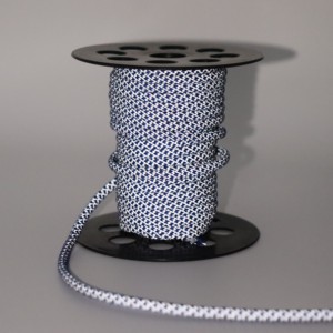 เทปขอบสะท้อนแสงสีน้ำเงินเข้มแบบทอ นิวโซล ความสว่างสูง - Product Image 2