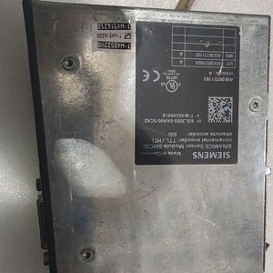 Variateur de fréquence triphasé Siemens S120 haute fiabilité 600V 400W VFD - Product Image 6
