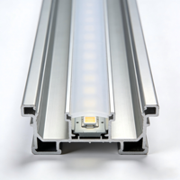 Boîtier en aluminium extrudé OEM pour l'installation d'éclairage linéaire, système de diffuseur de bande LED, canal en aluminium LED en forme de U