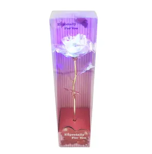 2023 Baru Foil Emas Mawar Bunga Bercahaya Buatan dengan Lampu LED Hadiah Hari Valentine Kreatif