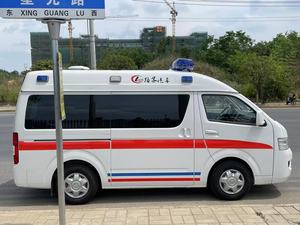 รถพยาบาลยี่ห้อ Foton แบบ 4x2 คุณภาพสูง คุ้มค่า คุ้มราคา สำหรับการขนส่งทางการแพทย์ในโรงพยาบาล - Product Image 2