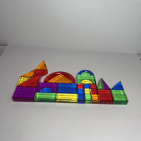 Présentoir d'exposition de puzzle de bloc de construction personnalisé acrylique Design moderne PMMA écologique poli