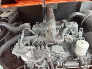 Excavatrice Hitachi ZX60 d'occasion, 6 tonnes, hydraulique, sur chenilles, d'origine japonaise, en bon état, faible nombre d'heures, prix avantageux - Product Image 5