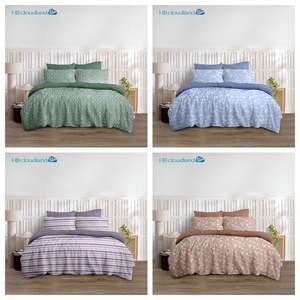 Set Copripiumino di Lusso Cloudland in Poliestere Ecologico Tinto in Filo Geometrico, Jacquard, Misura King, 3 Pezzi, Per Tutte le Stagioni - Product Image 2