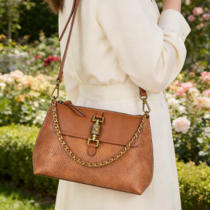 2026 Custom Handbag Designer Wholesale Manufacturer'<strong>s</strong> PU <strong>Leather</strong> Crossbody <strong>Shoulder</strong> <strong>Bag</strong> for <strong>Women</strong> Lock Chain Rivet Autumn Winter - Product Image 1