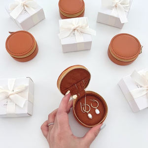 Estuche de Viaje para Joyas de Piel Sintética con Logotipo Personalizado, con Cojín de Terciopelo, Cierre de Cremallera, Caja para Collares, Pendientes y Anillos - Product Image 5