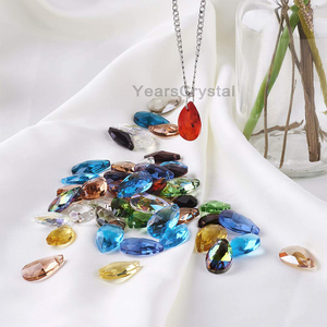 Vente chaude Perles en verre acrylique en forme de larme ovale Goutte <span class=keywords><strong>d</strong></span>'<span class=keywords><strong>eau</strong></span> en <span class=keywords><strong>cristal</strong></span> pour lustres Pendentif Autres artisanats en <span class=keywords><strong>cristal</strong></span> - Product Image 6