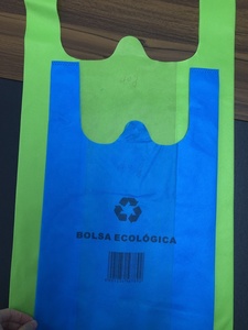 Bolsa de chaleco de PP reciclado ecológica y económica, sin tejer, con troquelado en forma de T, para supermercado y exhibiciones - Product Image 6