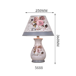 LED sáng tạo và cá nhân theo phong cách đồng quê nghiên cứu phòng khách và trang trí phòng ngủ đèn bàn gốm đơn giản và hiện đại - Product Image 6