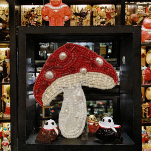 Don't Be Suspicious Gold Plated Zinc Alloy <b>Badge</b> Brooch <b>Pin</b> RPG Gamer Jewelry Unisex Party Wedding Gift - Product Image 3