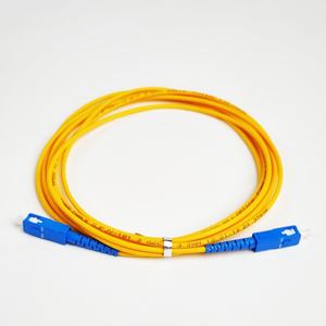 Câbles <span class=keywords><strong>de</strong></span> raccordement à fibre SC/UPC-SC/UPC cordon <span class=keywords><strong>de</strong></span> raccordement à fibre optique cordon <span class=keywords><strong>de</strong></span> raccordement à fibre optique monomode 1M 2M 3M cavalier à fibre - Product Image 1