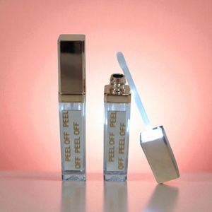 Tubo de brillo de labios con LED personalizado - Product Image 5