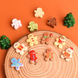 Set de Accesorios DIY de Resina Pintados a Mano con Temática Navideña, Serie Ecológica de Comida en Miniatura: Muñeco de Nieve y Jengibre - ¡Venta Caliente! - Product Image 5