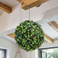 Boule de topiaire artificielle en plastique, gazon synthétique, baies rouges, résistante aux UV, écologique, résistante à l'eau, légère, pour Noël et les fêtes