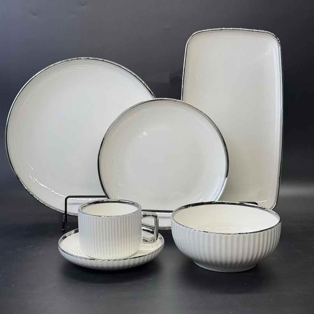 A# Ensemble de 32 pièces-argent