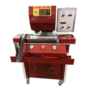 Perforation de trous de <span class=keywords><strong>ceinture</strong></span> en cuir perforée faisant la machine - Product Image 1