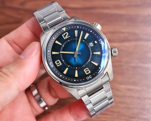 นาฬิกาข้อมือผู้ชายระบบจักรกลกันน้ำลึก ดีไซน์หรูหราทันสมัย พร้อมฟังก์ชั่นเรืองแสง รุ่นใหม่มาแรง - Product Image 2