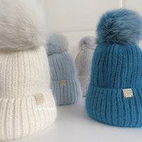 YANIBEST Bonnet d'hiver pour femme, doublure en satin, tricot jacquard, respirant et imperméable, chaud et doux, bonnet de ski avec pompon beige