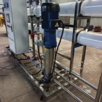 Sistema de Ósmosis Inversa de Baja Presión Montado en Plataforma para Desalinización de Agua Salada de Forma Rentable
