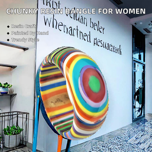 Brazalete Irregular de Moda, de Buena Calidad, Grueso, de Resina Transparente, Modelo Pintado a Mano con Tema de Ángel, Joyería para Mujer - Product Image 2