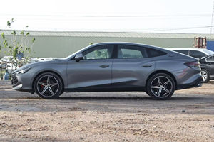 2025 <span class=keywords><strong>MG</strong></span> <span class=keywords><strong>7</strong></span> 5 puertas 5 plazas Hatchback chino nuevo Sedán de gasolina 2,0 T 261Ps L4 asientos de cuero Euro VI emisión dirección izquierda - Product Image 5