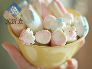 Nhà máy công nghiệp 150 kg/giờ tùy chỉnh máy hoàn toàn tự động <span class=keywords><strong>Marshmallow</strong></span> kẹo máy sản xuất cao - Product Image 4